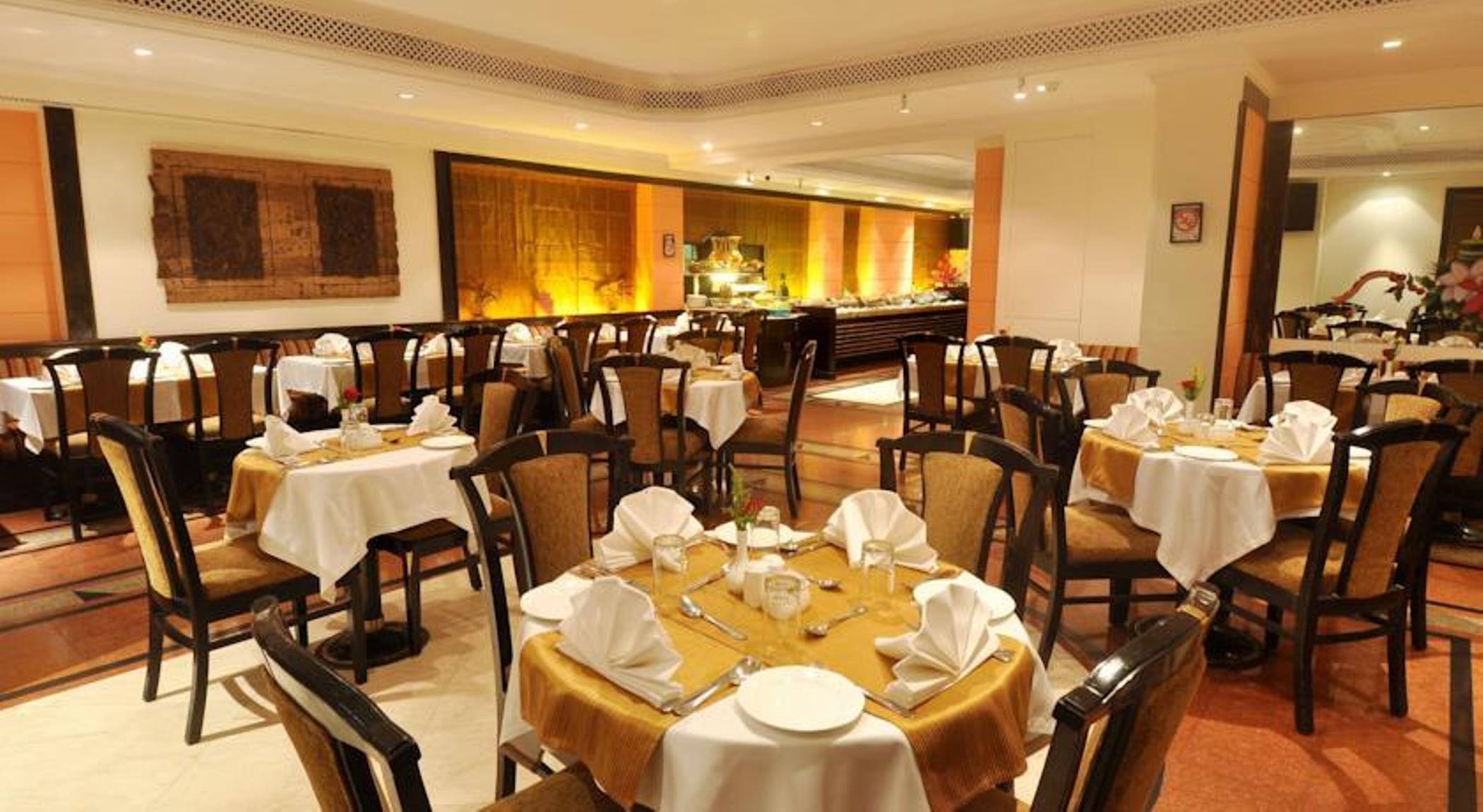 Fariyas , Colaba Hotel Bombay