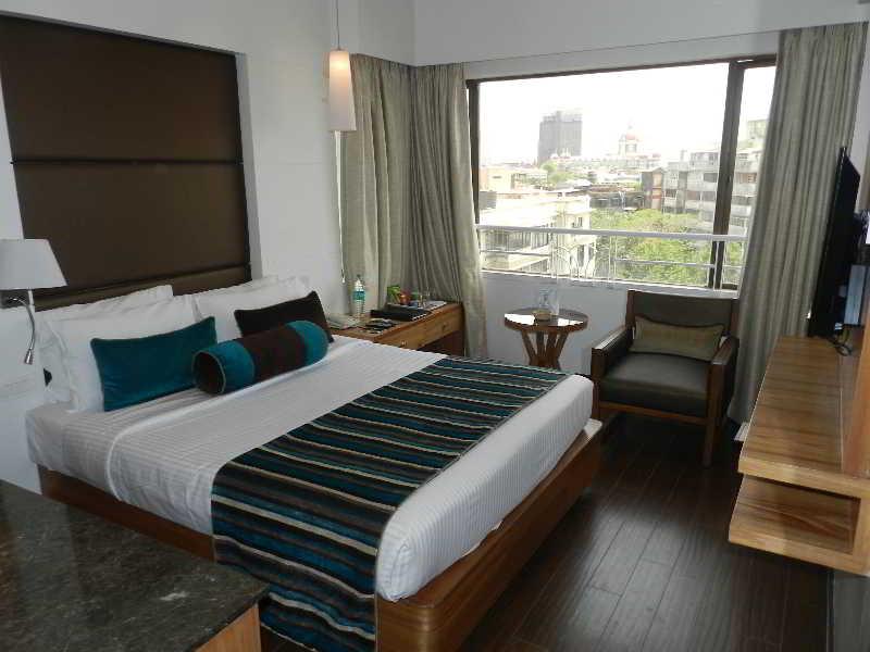 Fariyas , Colaba 4* Bombay